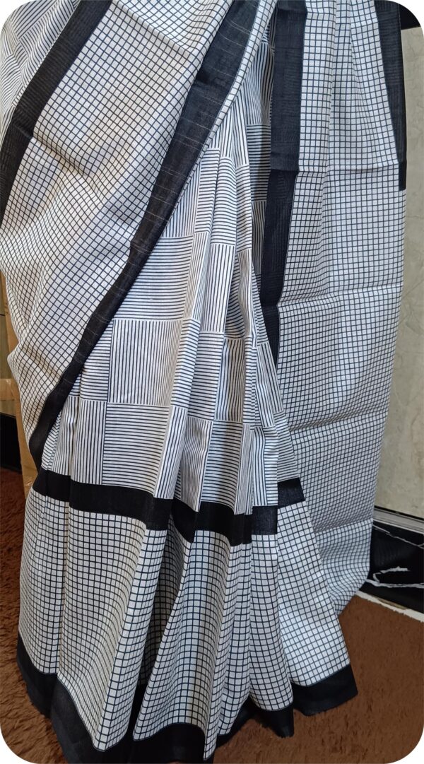 ~ Shakumbari ~ White Checks Tusser Silk Saree - Image 3