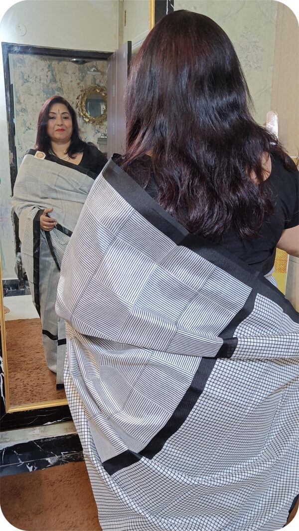 ~ Shakumbari ~ White Checks Tusser Silk Saree - Image 5