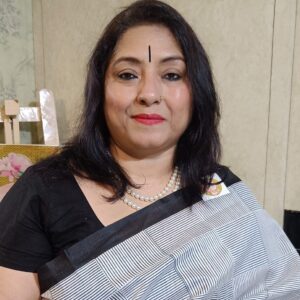 ~ Shakumbari ~ White Checks Tusser Silk Saree