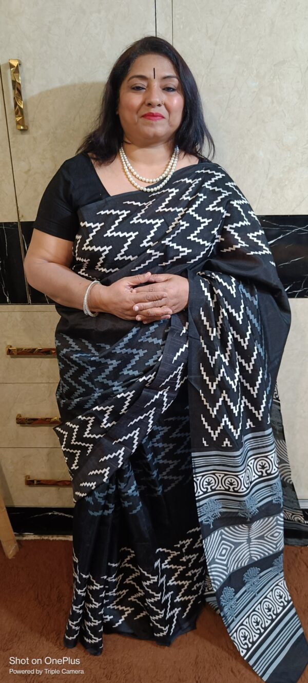 ~ Shakumbari ~ Black Zigzag Tusser Silk Saree - Image 6