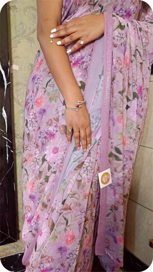 ~ Raahat ~ Lavender Georgette Saree - Image 3