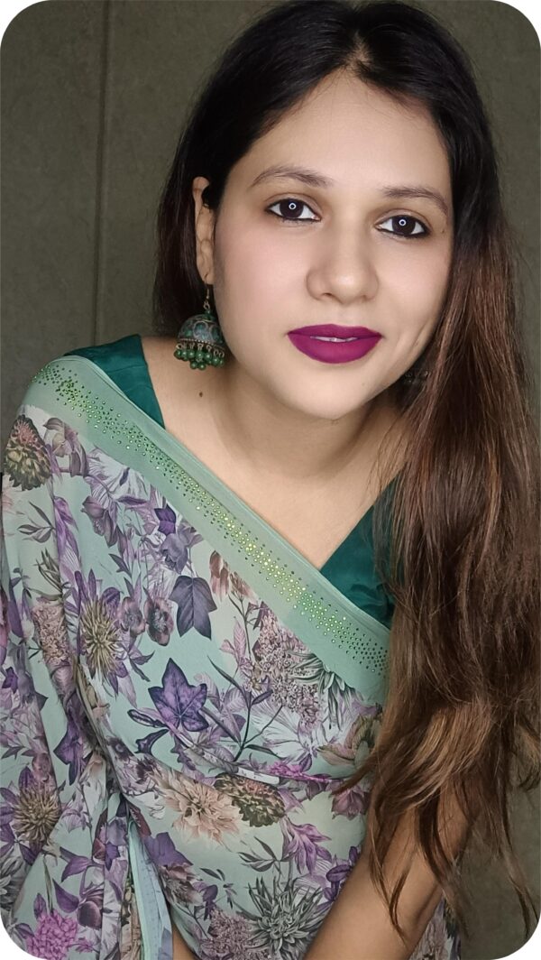 ~ Raahat ~ Pistachio Green Georgette Saree - Image 2