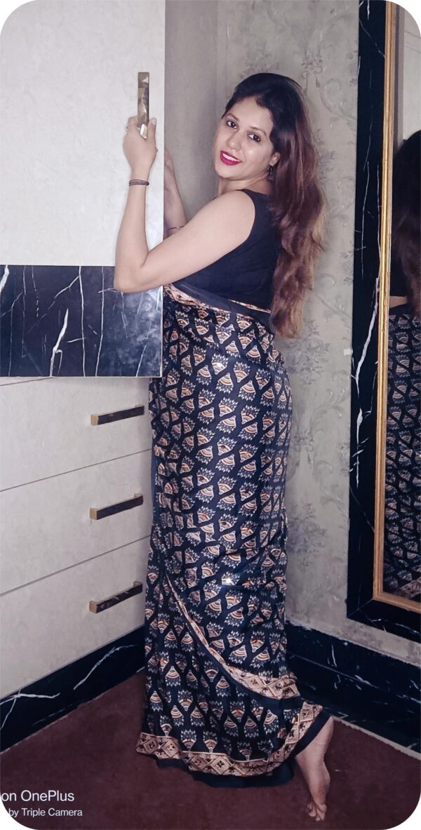 ~ Aaina ~ Black Ajrakh Satin Silk Mirror work Saree - Image 4