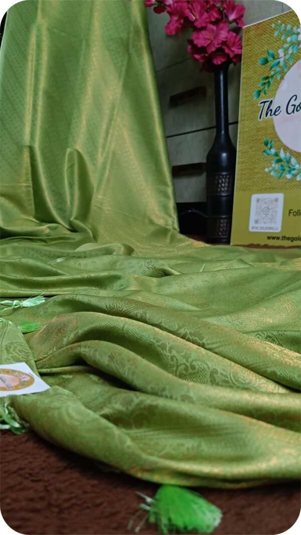 ~ Sadabahaar ~  Peeli Sarso Kanchan Silk Saree - Image 2