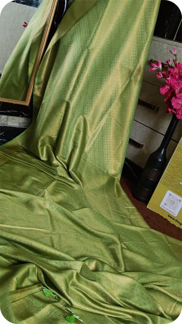 ~ Sadabahaar ~  Peeli Sarso Kanchan Silk Saree - Image 3
