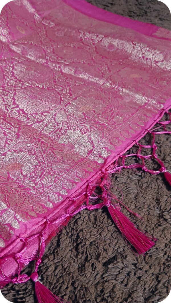 ~ Raanisa ~ ( Gulaabi )Rose Pink  Cotton  Silk  Saree - Image 6