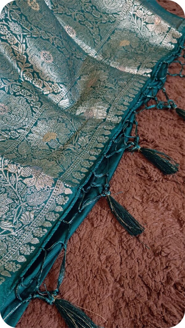 ~ Raanisa ~ Bottle Green Cotton Silk Saree - Image 6