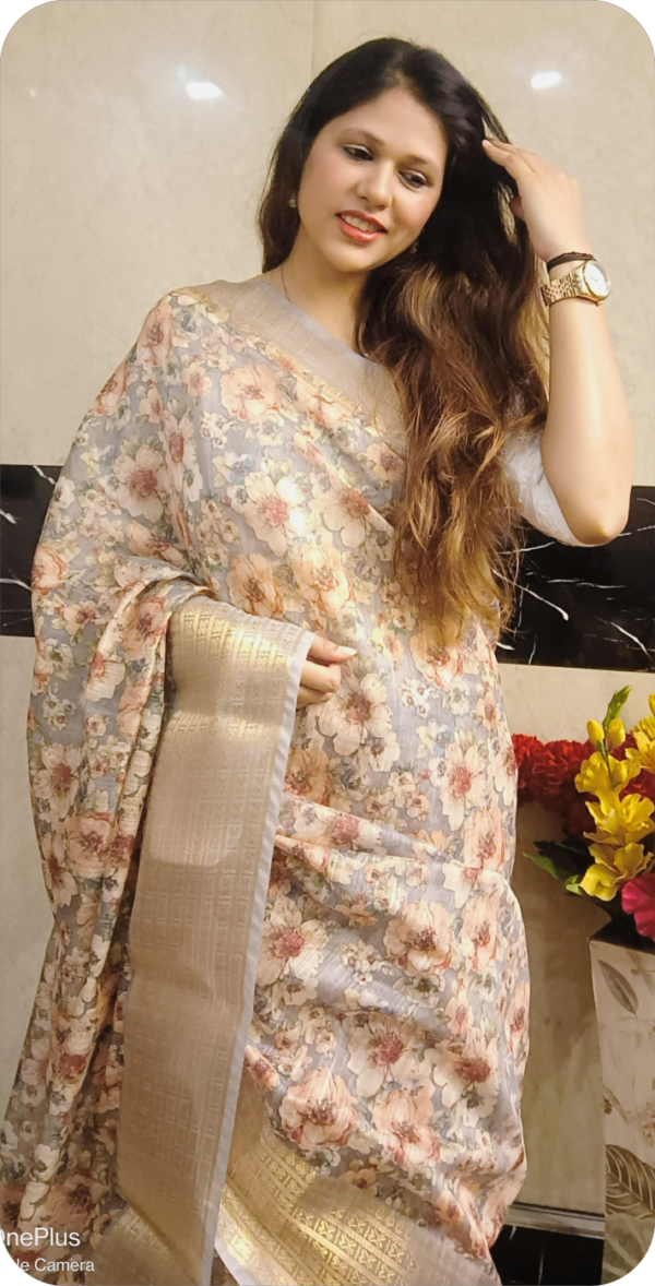 ~ Saanjh ~ Soft Grey Linen saree - Image 6