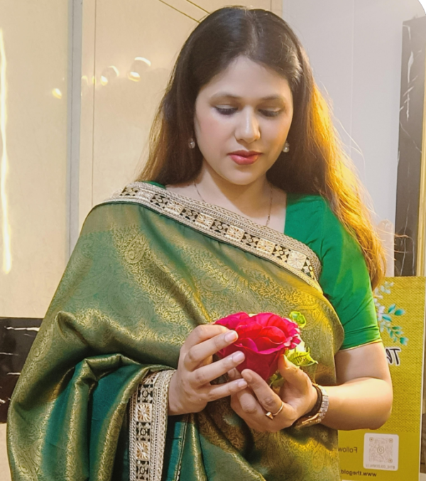 ~ Sadabahaar ~ Dark Green Kanchan Silk Dhoop Chaav Saree