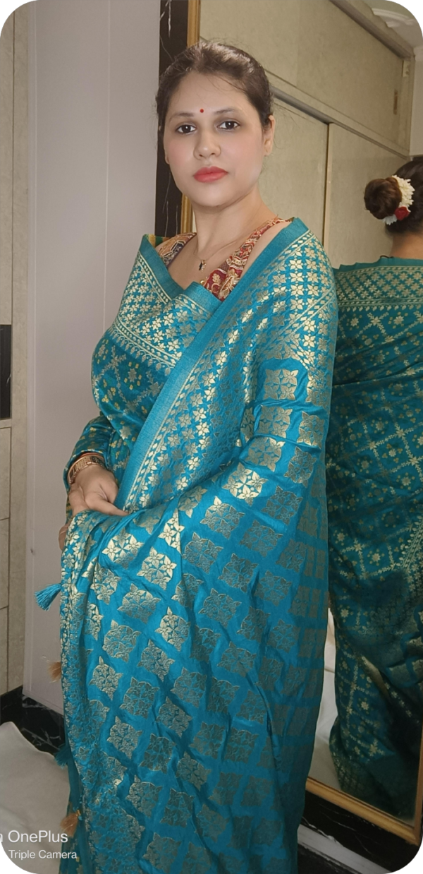 ~Maharani~ Rama Green (Firozi) Gharchola Zari Saree - Image 5