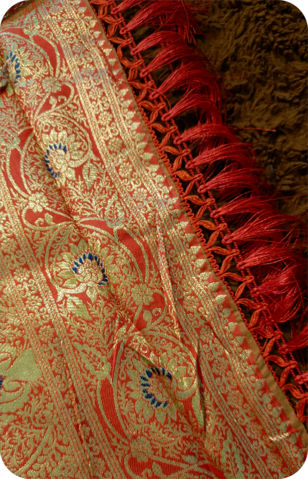 ~ Raajrani ~Green Banarasi Silk Saree - Image 9