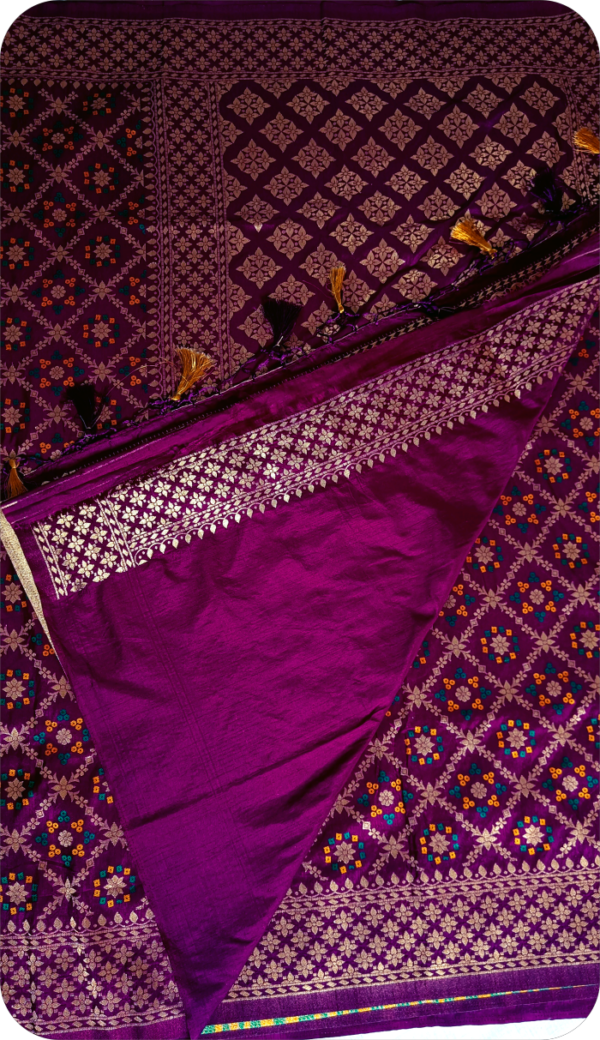 ~Maharani~ Wine Gharchola Zari Saree - Image 5