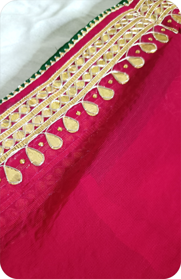 ~Sona Chaandi ~Magenta Georgette Gottapatti Saree - Image 3