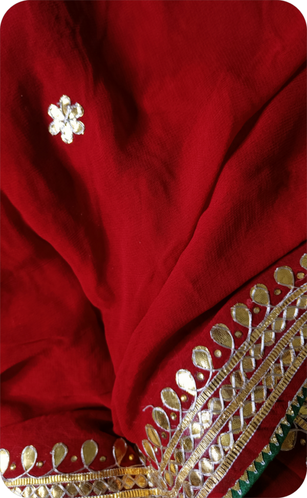 ~Sona Chaandi ~Red Georgette Gottapatti Saree - Image 5